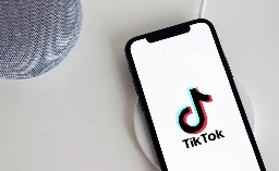 TikTok ancora nel mirino degli Usa: chiesta rimozione da App Store e Google Play