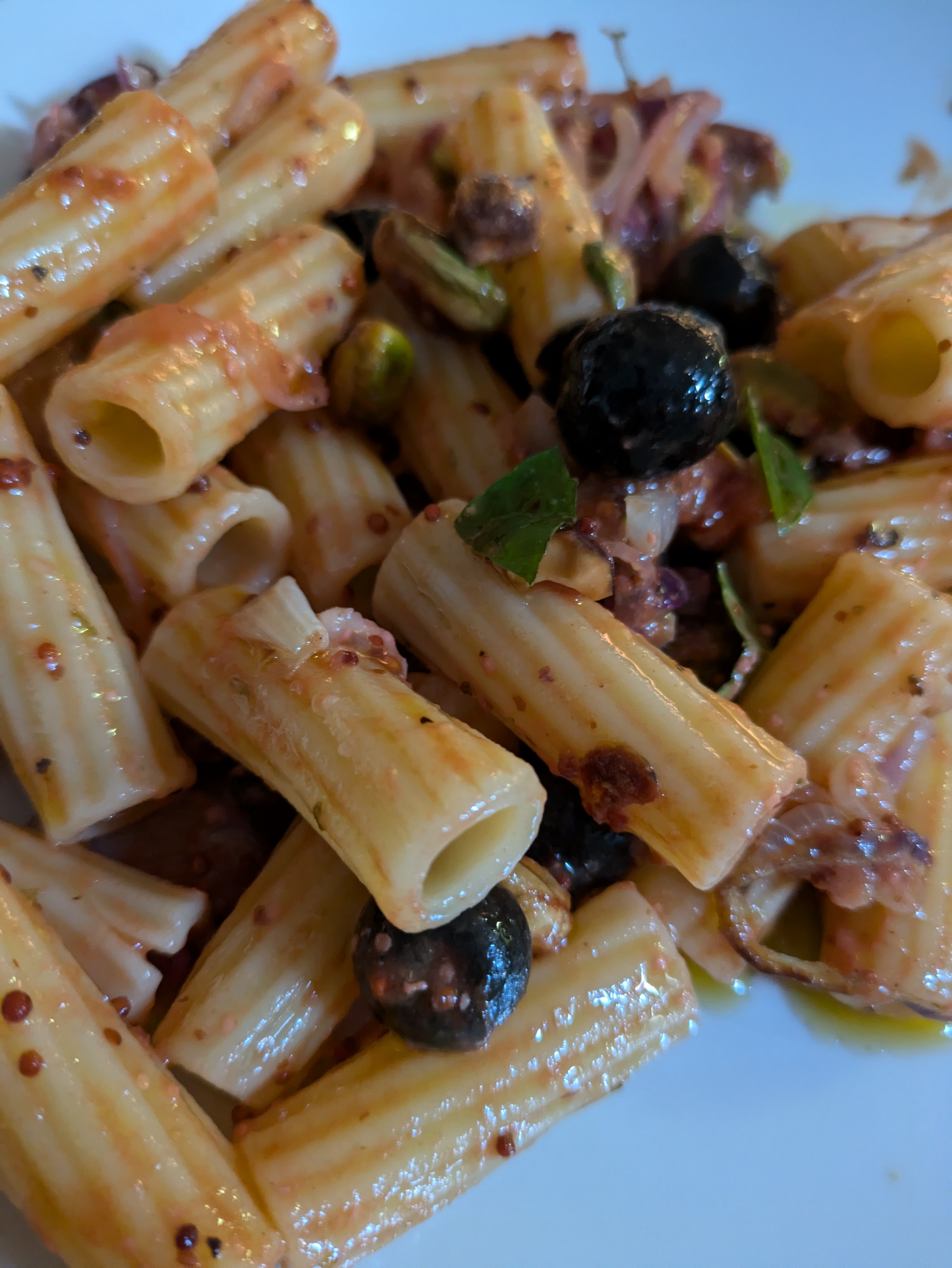 Insalata di pasta con olive 